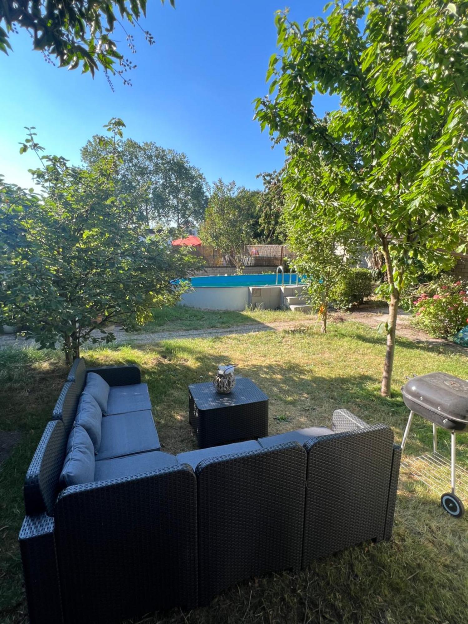 Appartement Avec Jacuzzi Et Jardin Kehl Exterior foto