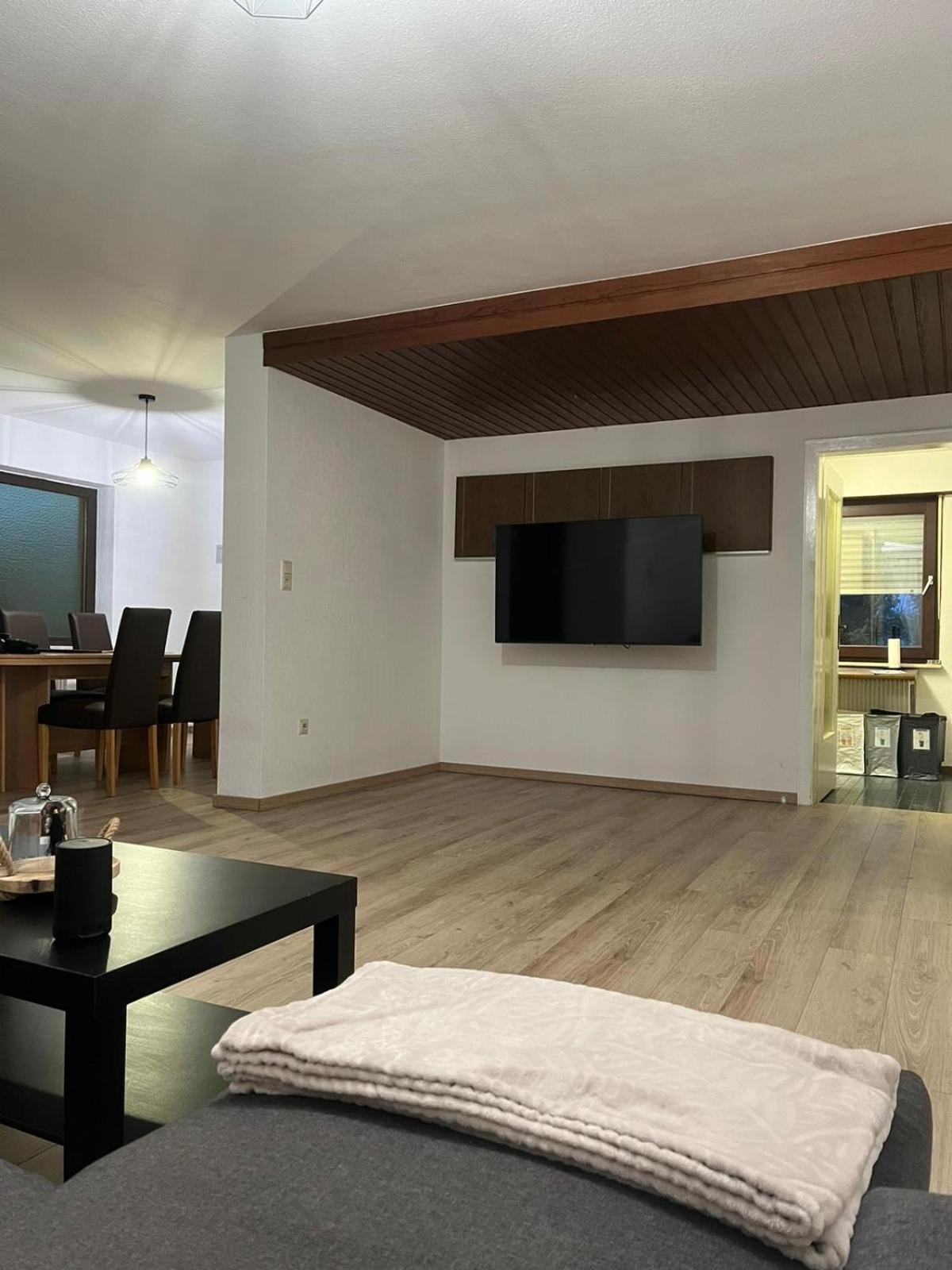 Appartement Avec Jacuzzi Et Jardin Kehl Exterior foto